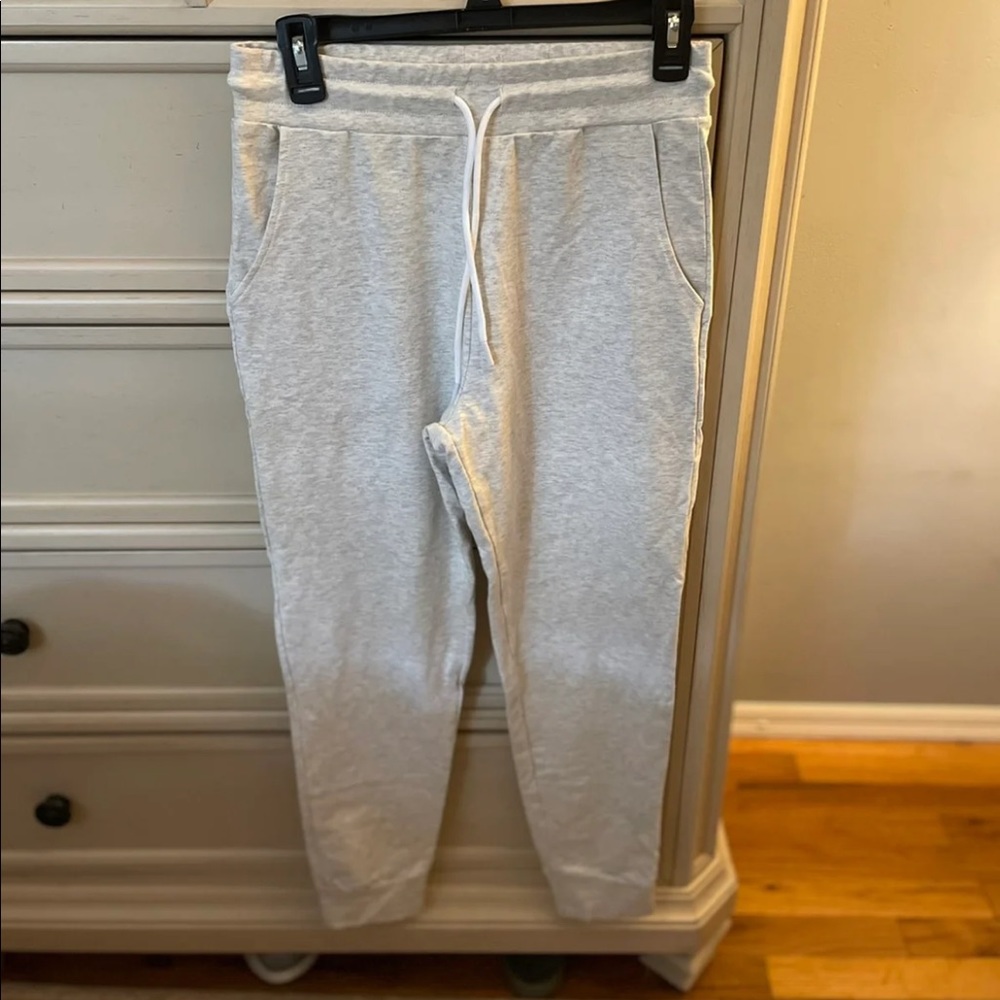 NVGNT WOMANS JOGGERS